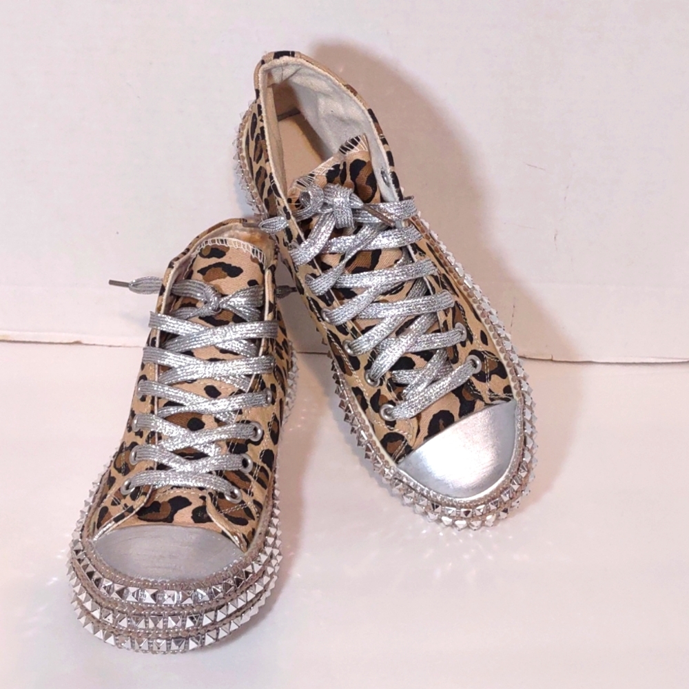 Fashion Classic High Top Sneakers